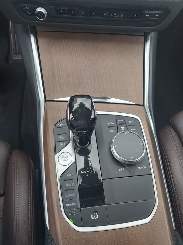 BMW 330e Touring M Sport